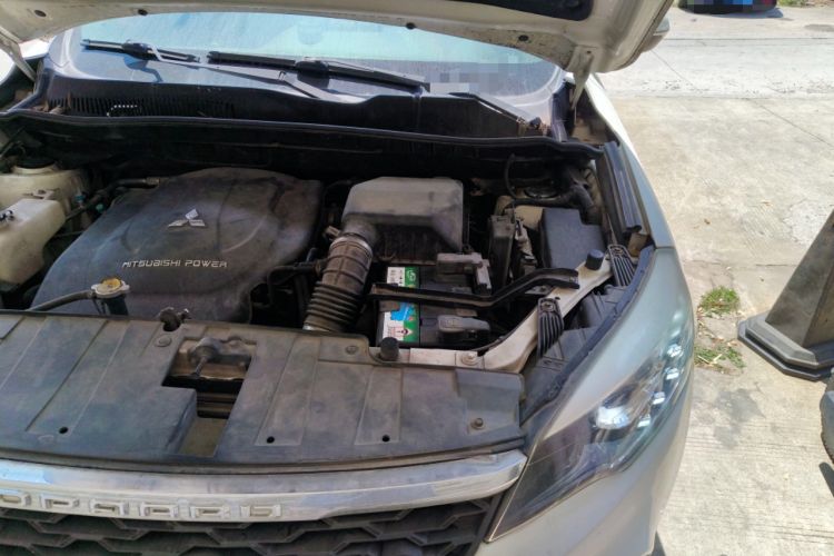 Used Leopaard CS10 2017 2.0T Automatic Urban Version Engine Bay Left