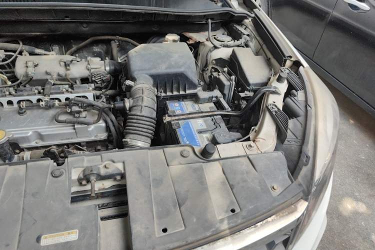 Used Leopaard CS10 2017 2.0T Manual Excellence Edition Engine Bay Left