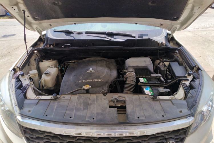 Used Leopaard CS10 2017 2.0T Automatic Urban Version Engine Bay