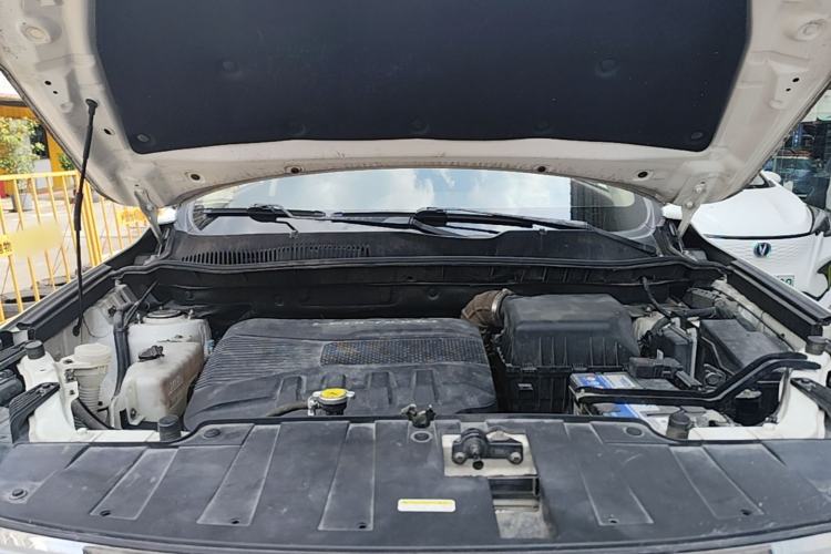Used Leopaard CS10 2017 1.5T CVT Elite Model Engine Bay