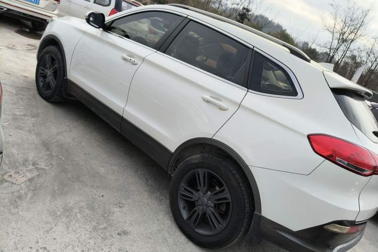 Used Leopaard CS10 2017 2.0T Automatic Urban Version Exterior 2