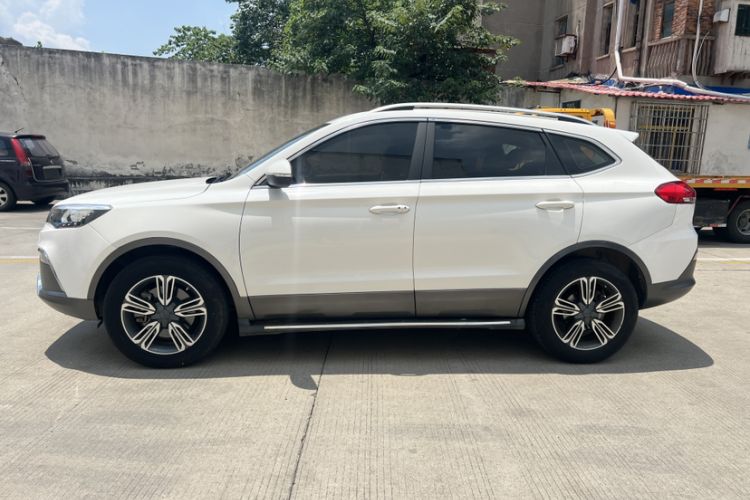 Used Leopaard CS10 2017 2.0T Automatic Luxury Model Exterior 2