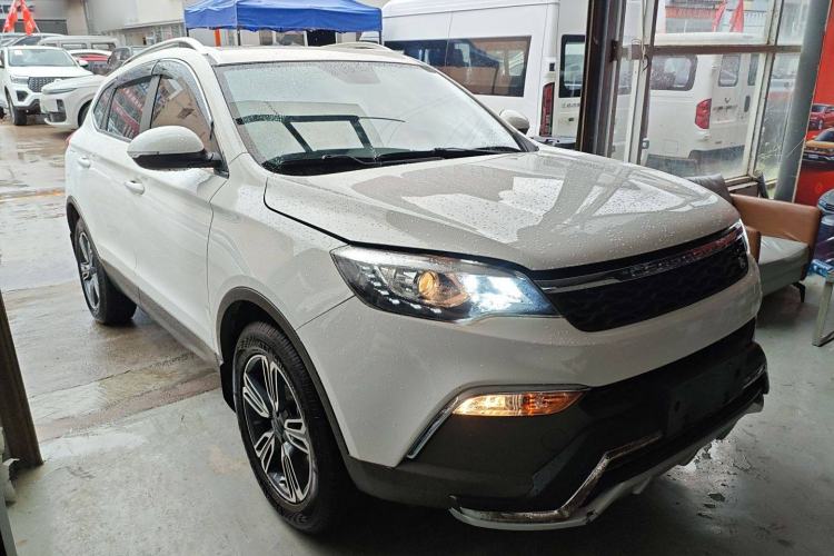 Used Leopaard CS10 2017 2.0T Automatic Luxury Model Front Right 45 Deg