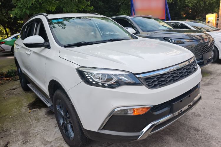Used Leopaard CS10 2017 2.0T Automatic Urban Version Front Right 45 Deg