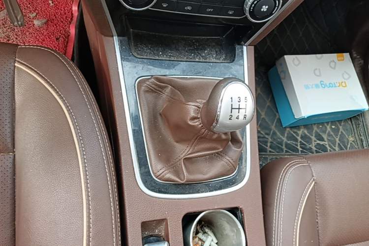 Used Leopaard CS10 2017 1.5T Manual Elite Version Gear Lever