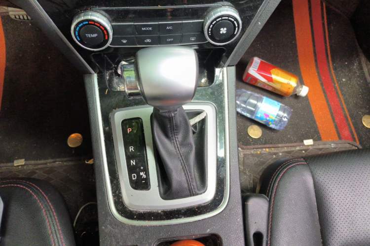 Used Leopaard CS10 2017 2.0T Automatic Urban Version Gear Lever