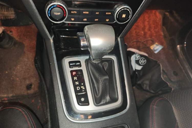 Used Leopaard CS10 2017 1.5T CVT Luxury Model Gear Lever