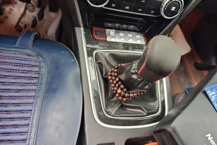 Used Leopaard CS10 2017 1.5T Manual Elite Version Gear Lever