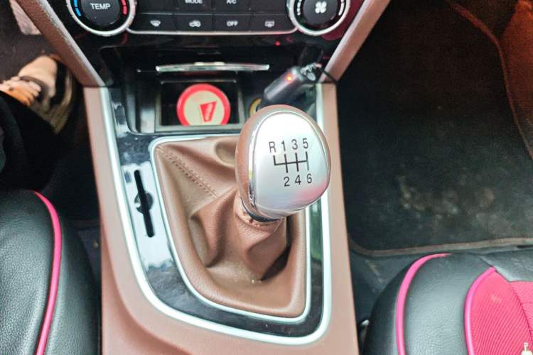 Used Leopaard CS10 2017 2.0T Manual Excellence Edition Gear Lever