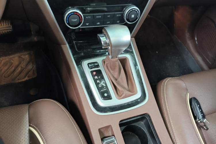 Used Leopaard CS10 2017 1.5T CVT Luxury Model Gear Lever