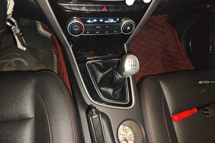 Used Leopaard CS10 2017 2.0T Manual Fashion Edition Gear Lever