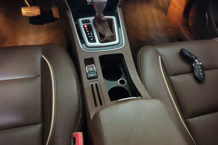 Used Leopaard CS10 2017 1.5T CVT Elite Model Gear Lever