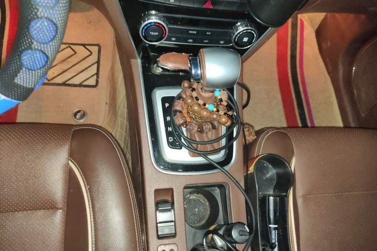 Used Leopaard CS10 2017 2.0T Automatic Luxury Model Gear Lever