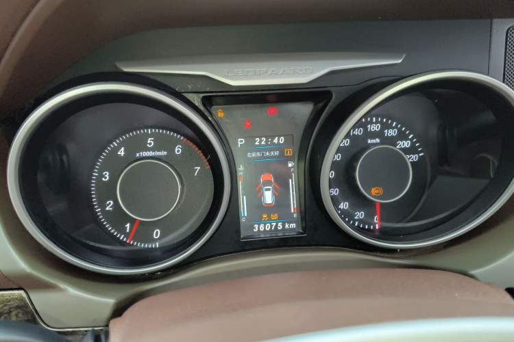 Used Leopaard CS10 2017 2.0T Automatic Urban Version Instrument Cluster