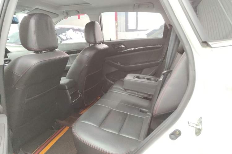 Used Leopaard CS10 2017 2.0T Automatic Urban Version Interior 1
