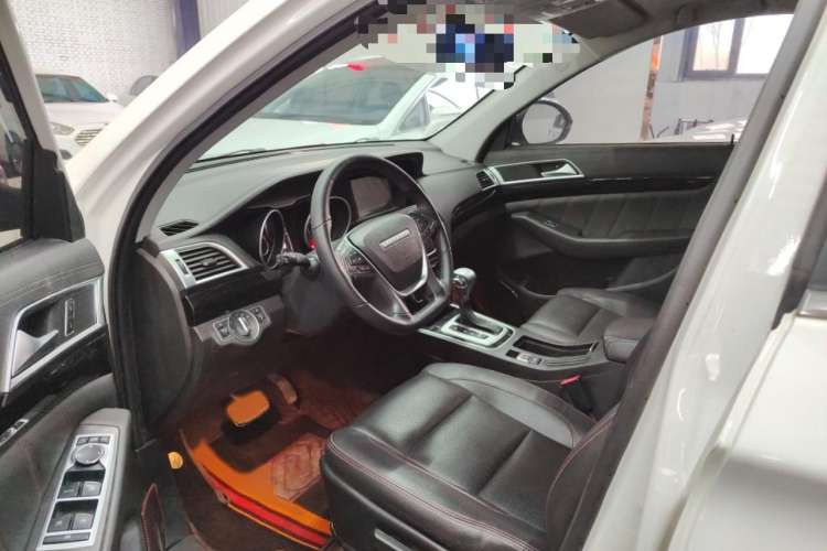 Used Leopaard CS10 2017 2.0T Automatic Urban Version Interior 2