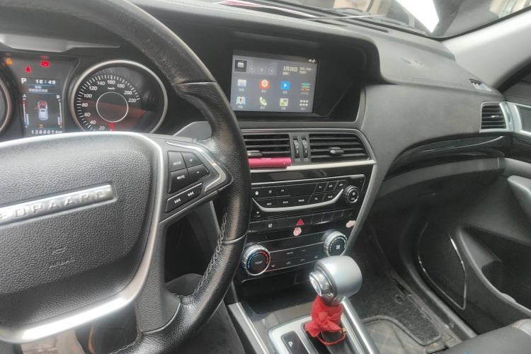 Used Leopaard CS10 2017 2.0T Automatic Urban Version Interior 2