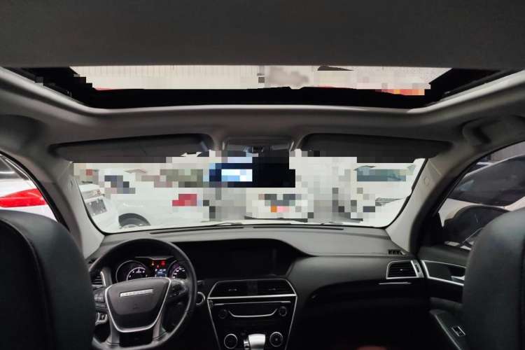 Used Leopaard CS10 2017 2.0T Automatic Urban Version Interior 4