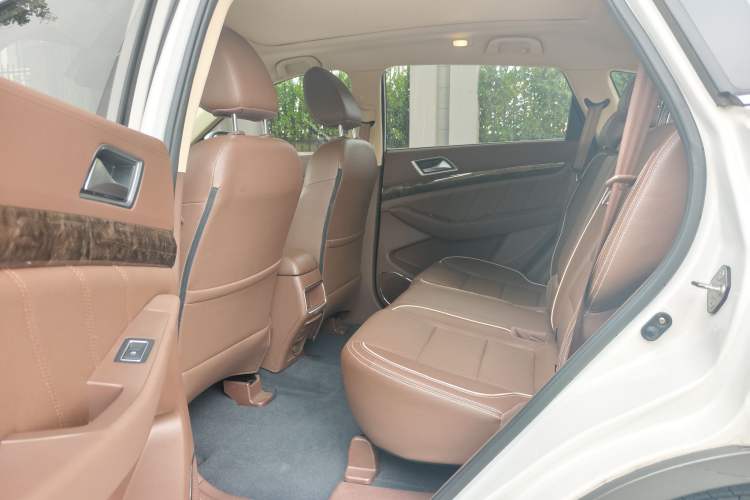 Used Leopaard CS10 2017 2.0T Automatic Luxury Model Interior 4