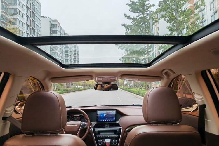Used Leopaard CS10 2017 2.0T Automatic Luxury Model Interior 4
