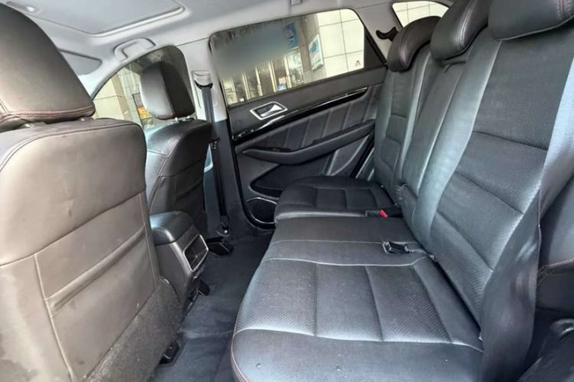 Used Leopaard CS10 2017 2.0T Automatic Urban Version Interior 4
