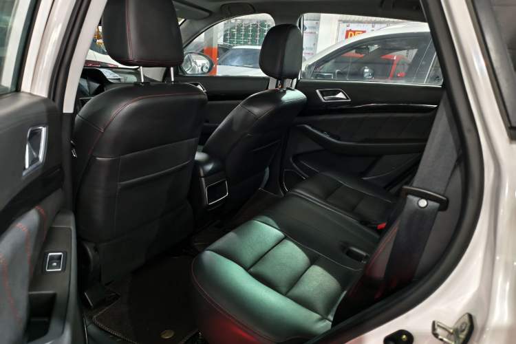 Used Leopaard CS10 2017 1.5T CVT Luxury Model Interior 5