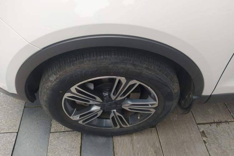 Used Leopaard CS10 2017 2.0T Automatic Luxury Model Left Front Wheel Hub