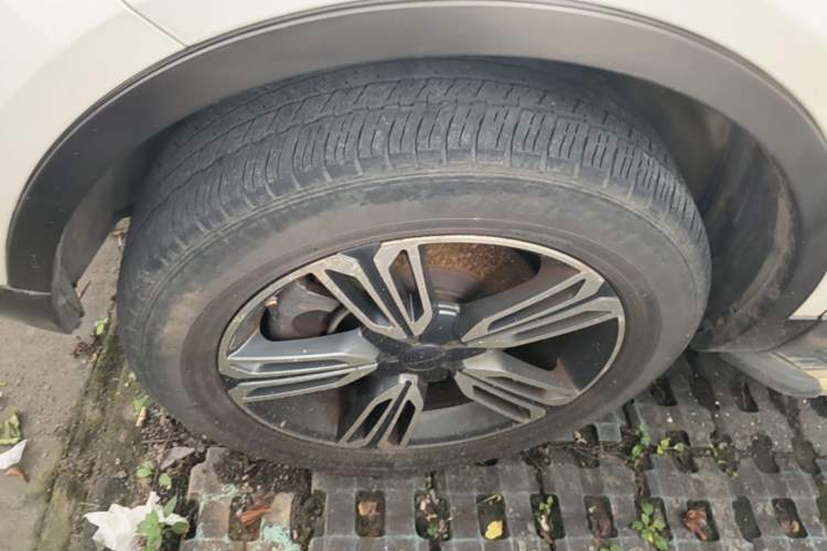 Used Leopaard CS10 2017 1.5T CVT Luxury Model Left Front Wheel Hub