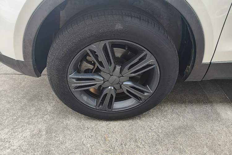Used Leopaard CS10 2017 1.5T CVT Elite Model Left Front Wheel Hub