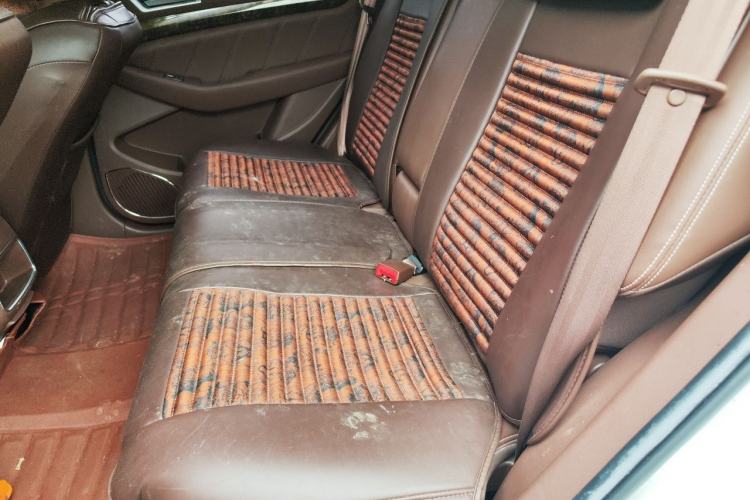 Used Leopaard CS10 2017 1.5T CVT Luxury Model Left Rear Seat