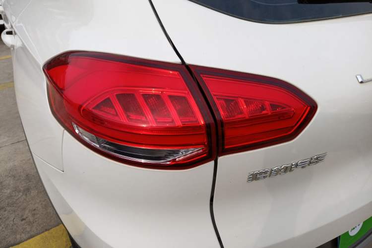 Used Leopaard CS10 2017 1.5T CVT Luxury Model Left Rear Taillight