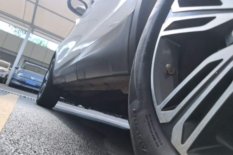Used Leopaard CS10 2017 1.5T CVT Luxury Model Left Side Sill