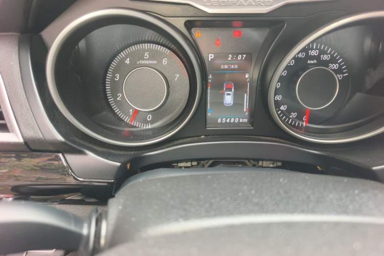 Used Leopaard CS10 2017 2.0T Automatic Urban Version Odometer Close Up