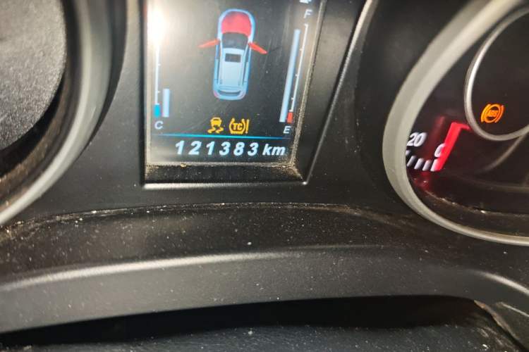 Used Leopaard CS10 2017 1.5T CVT Luxury Model Odometer Close Up