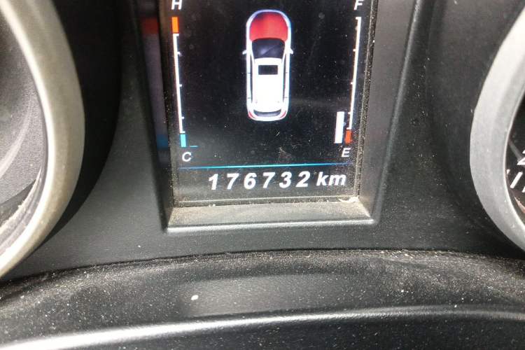 Used Leopaard CS10 2017 1.5T Manual Elite Version Odometer Close Up