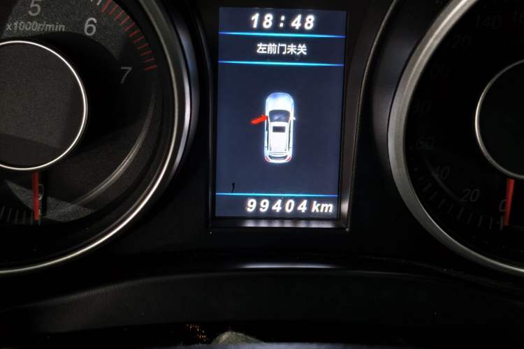 Used Leopaard CS10 2017 1.5T CVT Luxury Model Odometer Close Up
