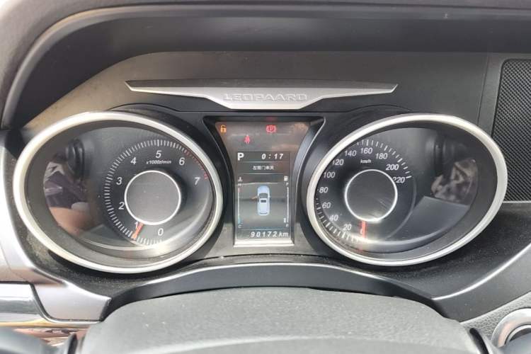 Used Leopaard CS10 2017 2.0T Automatic Urban Version Odometer Close Up