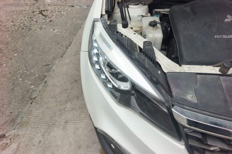 Used Leopaard CS10 2017 2.0T Automatic Urban Version Right Front Headlight