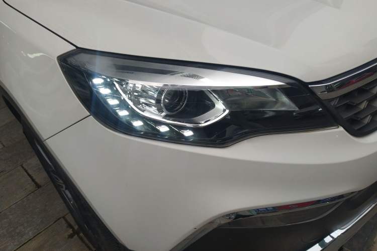 Used Leopaard CS10 2017 2.0T Automatic Luxury Model Right Front Headlight