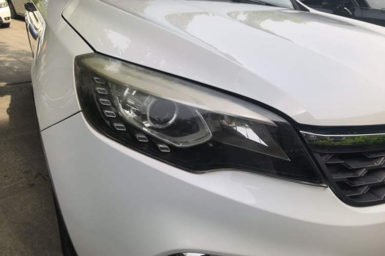 Used Leopaard CS10 2017 2.0T Manual Fashion Edition Right Front Headlight