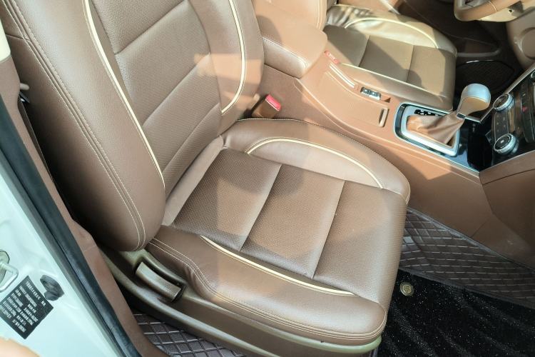 Used Leopaard CS10 2017 2.0T Automatic Urban Version Right Front Seat