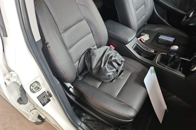 Used Leopaard CS10 2017 1.5T Manual Prestige Model Right Front Seat