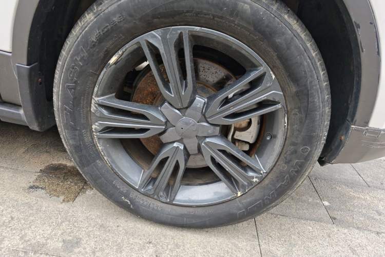 Used Leopaard CS10 2017 1.5T Manual Elite Version Right Front Wheel Hub