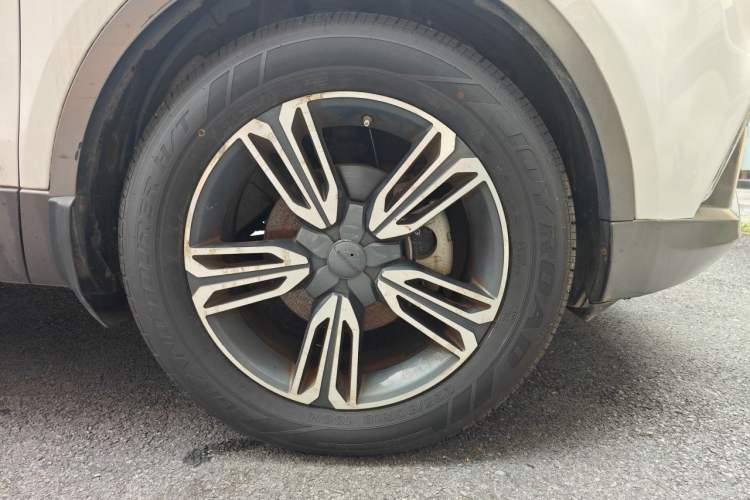 Used Leopaard CS10 2017 2.0T Automatic Luxury Model Right Front Wheel Hub