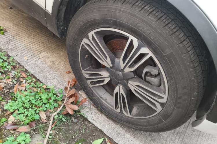 Used Leopaard CS10 2017 1.5T CVT Luxury Model Right Front Wheel Hub