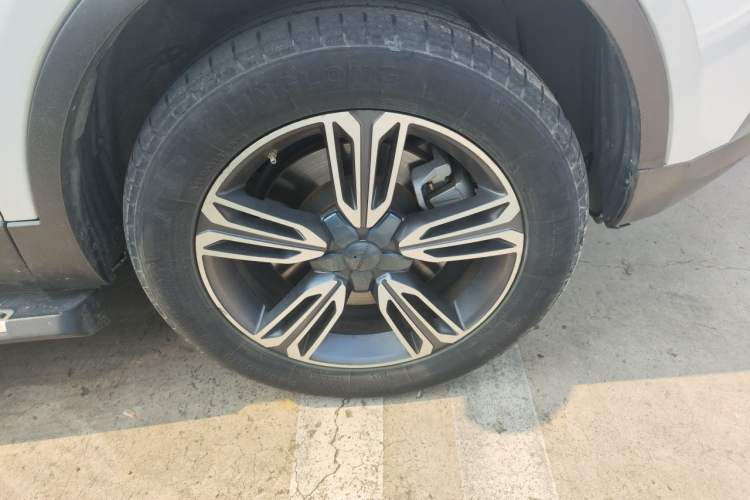 Used Leopaard CS10 2017 1.5T Manual Prestige Model Right Front Wheel Hub