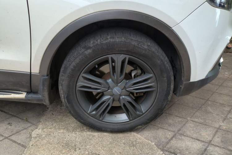 Used Leopaard CS10 2017 2.0T Automatic Urban Version Right Front Wheel Hub