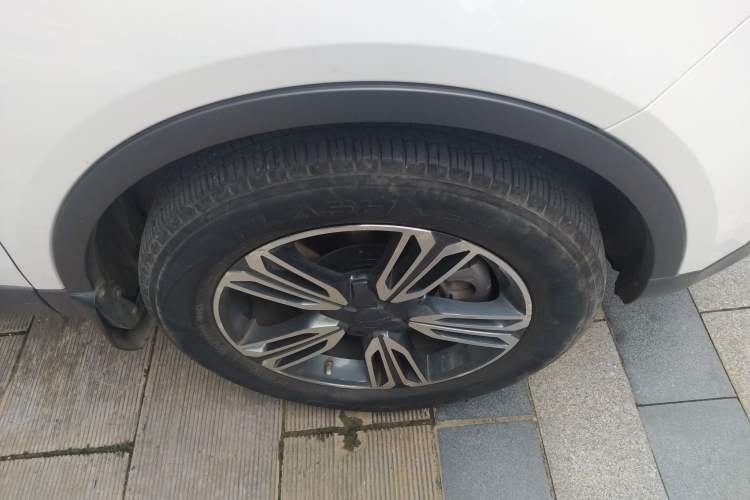 Used Leopaard CS10 2017 2.0T Automatic Luxury Model Right Front Wheel Hub