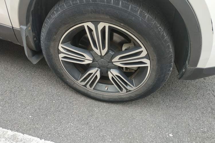 Used Leopaard CS10 2017 2.0T Automatic Luxury Model Right Front Wheel Hub