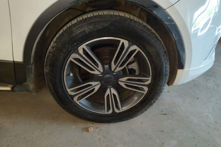 Used Leopaard CS10 2017 2.0T Automatic Luxury Edition Right Front Wheel Hub